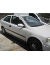 opel astra g berlina del año 2000