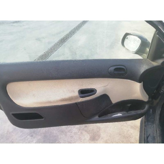 peugeot 206 berlina del año 2005