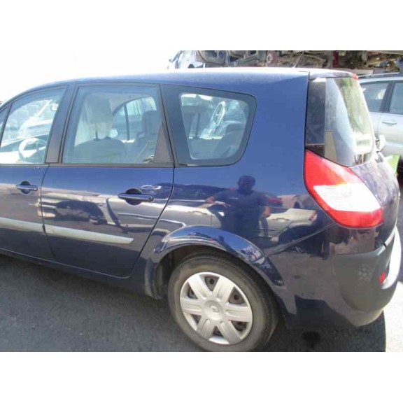 renault grand scenic del año 2004