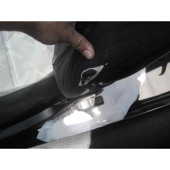 opel astra g berlina del año 2000