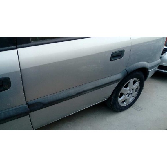 opel zafira a del año 2002