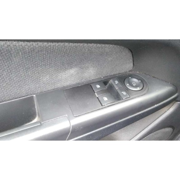 opel astra gtc del año 2006