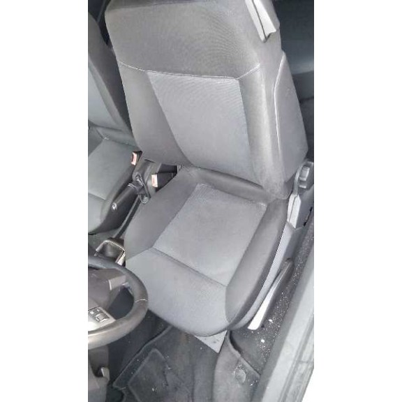 opel astra gtc del año 2006