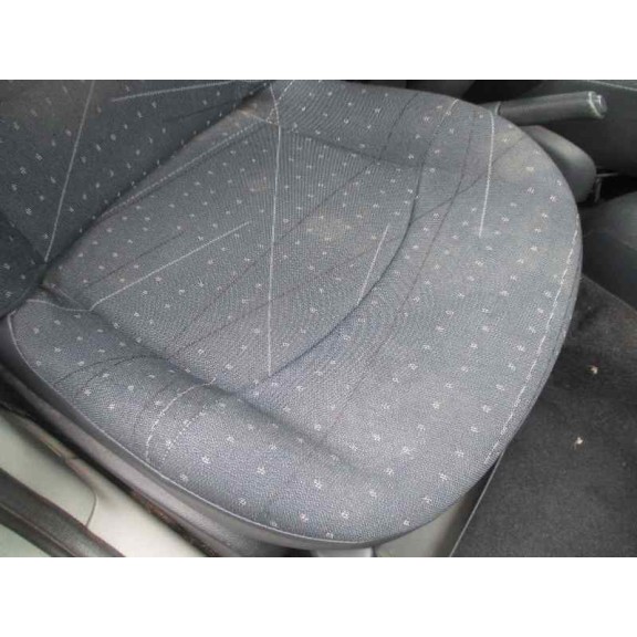 renault clio ii fase ii (b/cb0) del año 2001