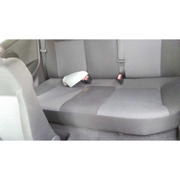 opel astra gtc del año 2006