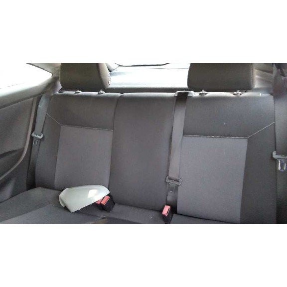 opel astra gtc del año 2006