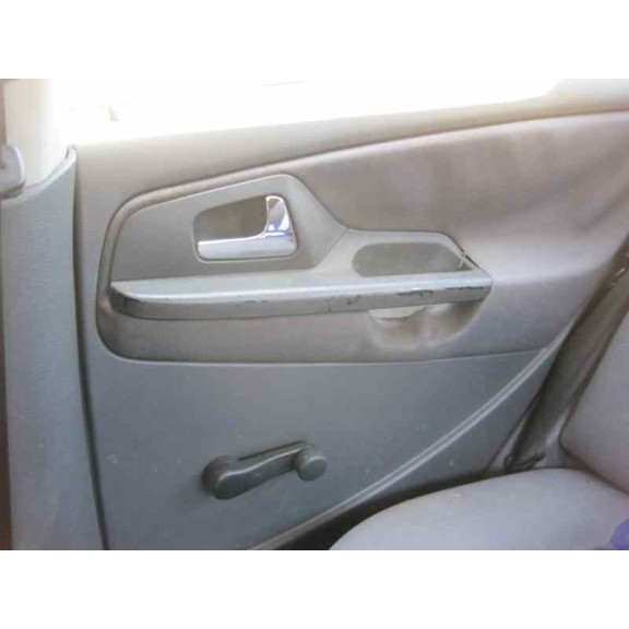 seat ibiza (6k1) del año 2000