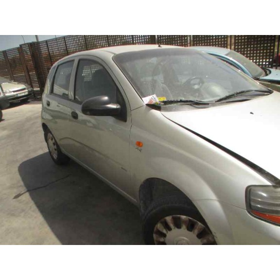 daewoo kalos del año 2004