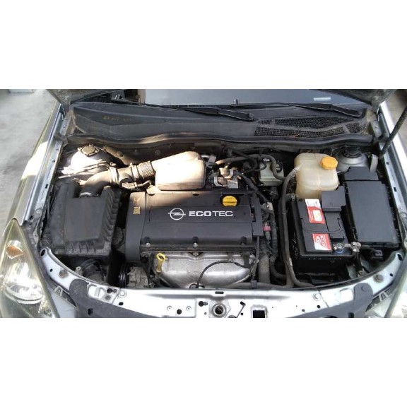 opel astra gtc del año 2006