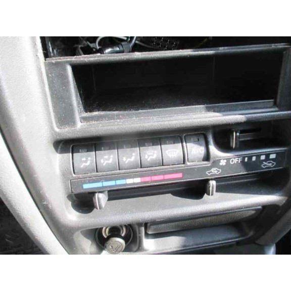 suzuki baleno berlina sy (eg) del año 2000