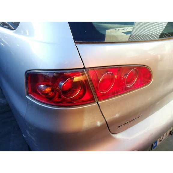 seat ibiza (6l1) del año 2003