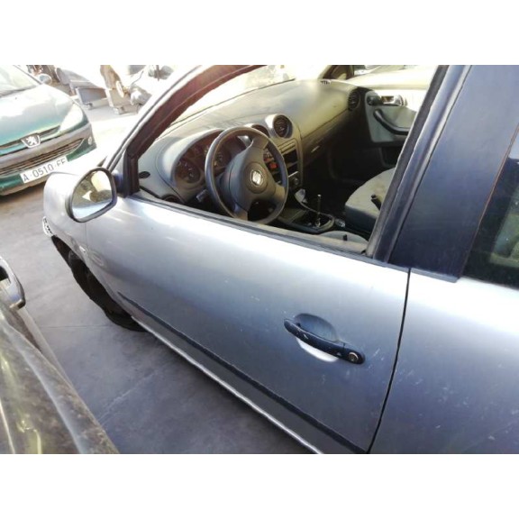 seat ibiza (6l1) del año 2003