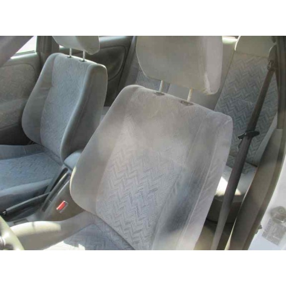 suzuki baleno berlina sy (eg) del año 2000