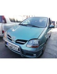 nissan almera tino (v10m) del año 2000