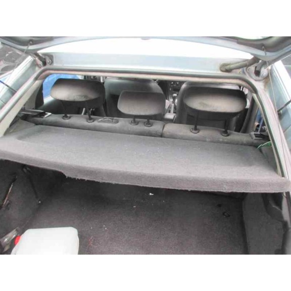 citroën xsara berlina del año 2002