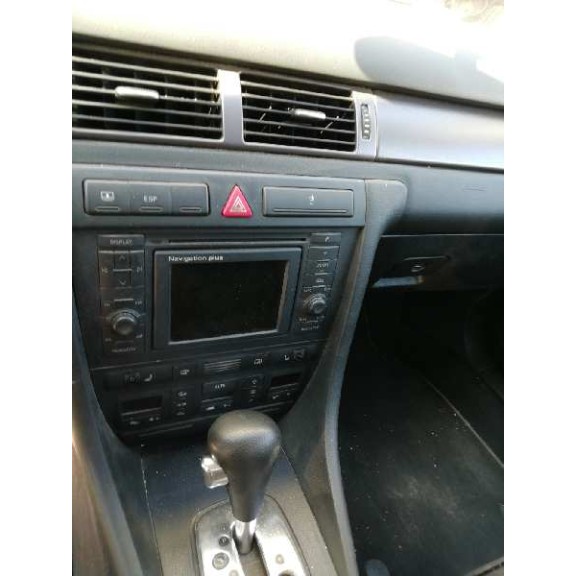 audi a6 berlina (4b2) del año 2003