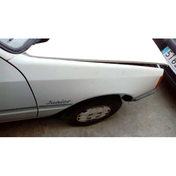 peugeot 205 berlina del año 1989