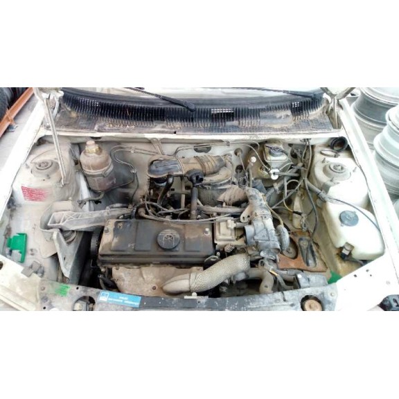 peugeot 205 berlina del año 1989