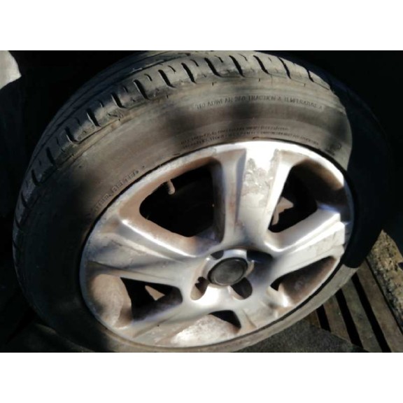 daewoo nubira berlina del año 2000