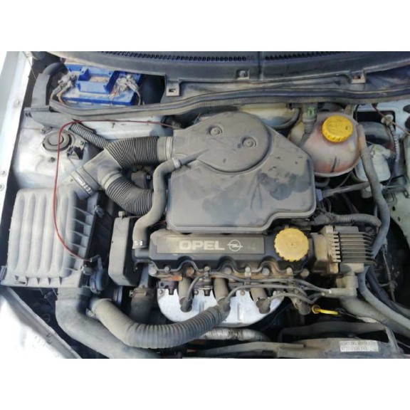 opel corsa b del año 1998