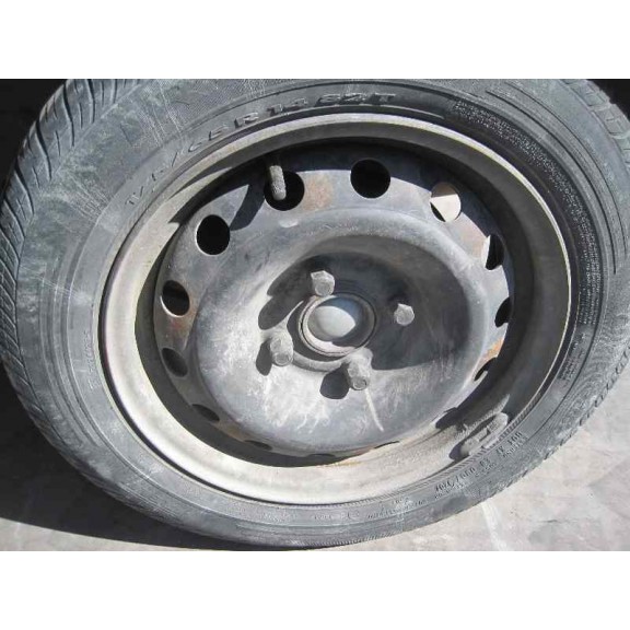 peugeot 206 berlina del año 2001