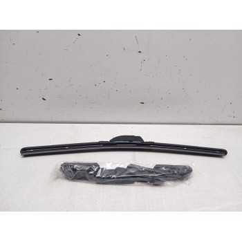 Recambio de escobilla limpia para peugeot 3008 referencia OEM IAM cgaf1743  43 cm 17´´ flexible