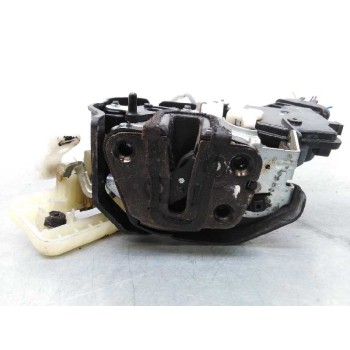 Recambio de cerradura puerta trasera izquierda para kia carens (un) concept referencia OEM IAM 814101D010  4 CABLES