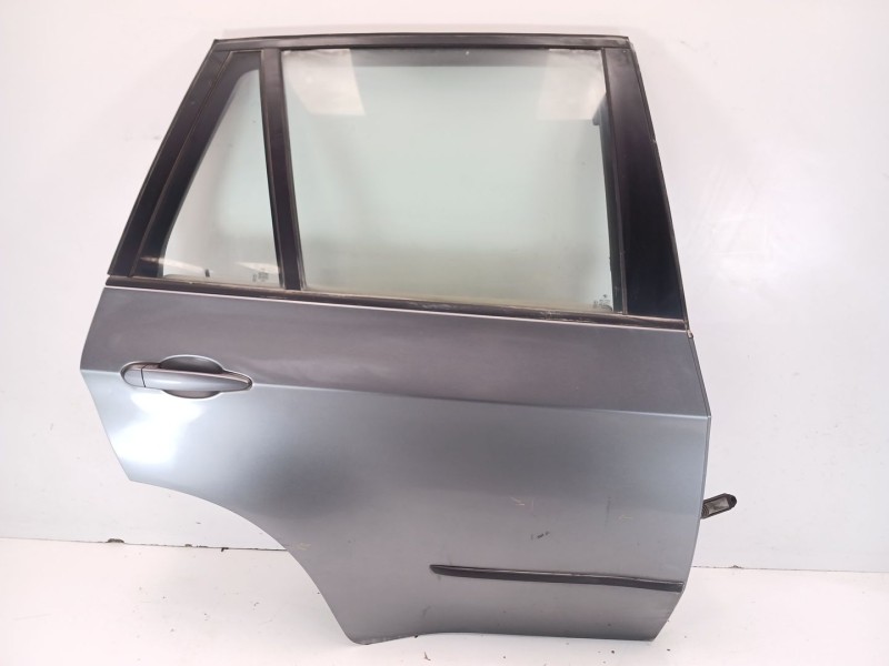 Recambio de puerta trasera derecha para bmw x5 (e70) 3.0d referencia OEM IAM 41527261482 SIN ACCESORIOS 