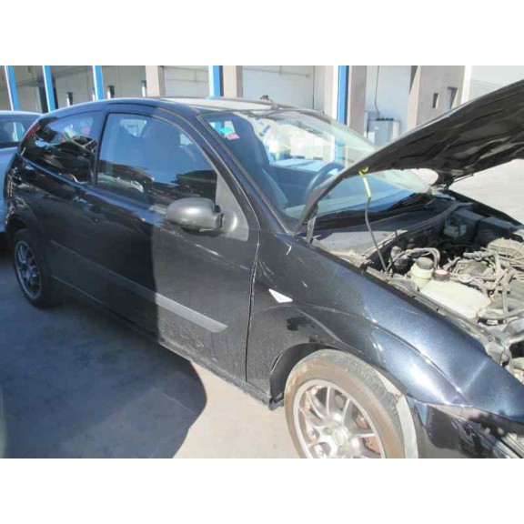 ford focus berlina (cak) del año 2001