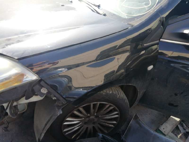 Recambio de aleta delantera izquierda para fiat bravo (198) 1.6 16v active multijet (77kw) referencia OEM IAM  PEQUEÑO ROCE 