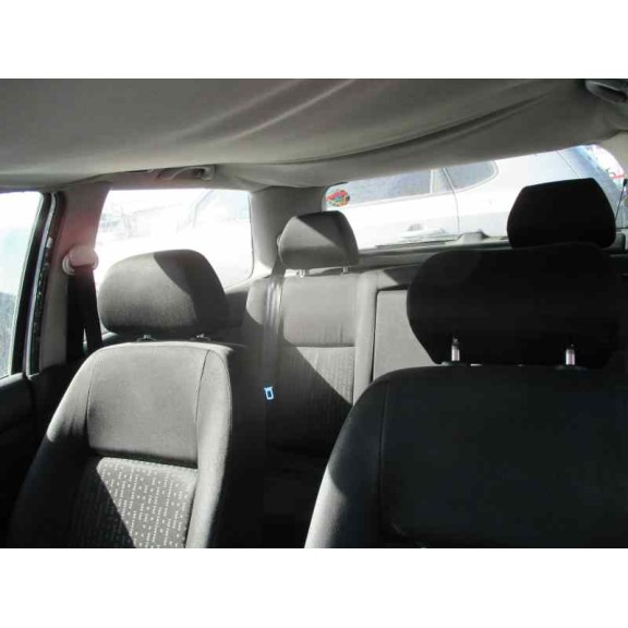 volkswagen golf iv berlina (1j1) del año 2001