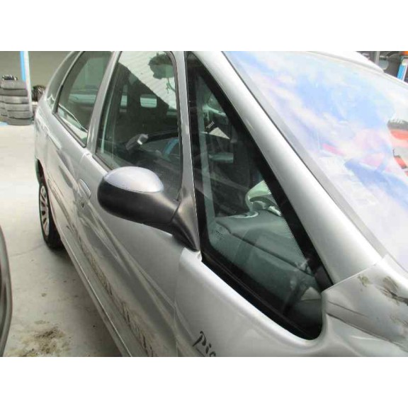 citroën xsara picasso del año 2003