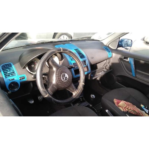 volkswagen polo berlina (6n2) del año 2001