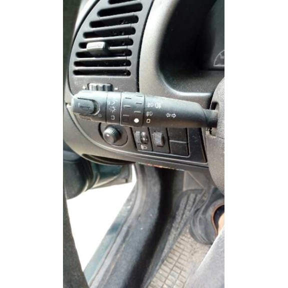 citroën xsara berlina del año 1997