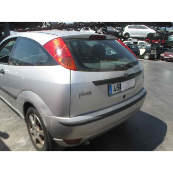ford focus berlina (cak) del año 2004