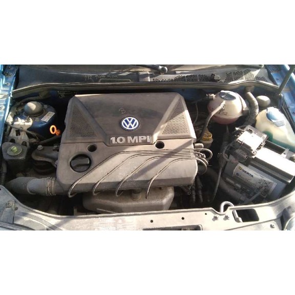 volkswagen polo berlina (6n2) del año 2001