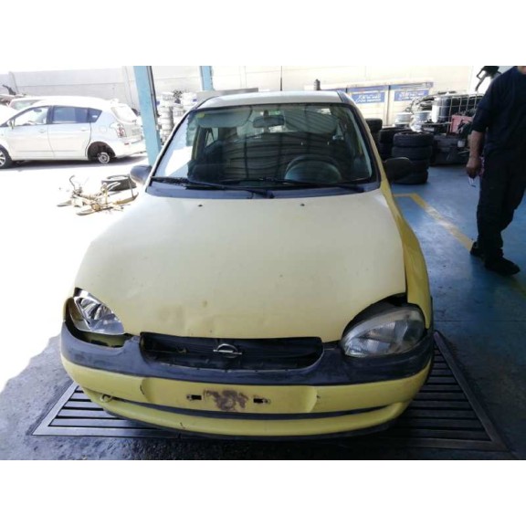 opel corsa b del año 2000