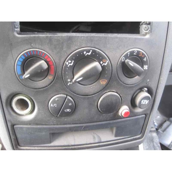 ford transit connect (tc7) del año 2003