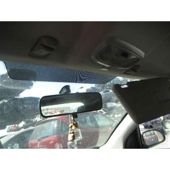 ford focus berlina (cak) del año 2004