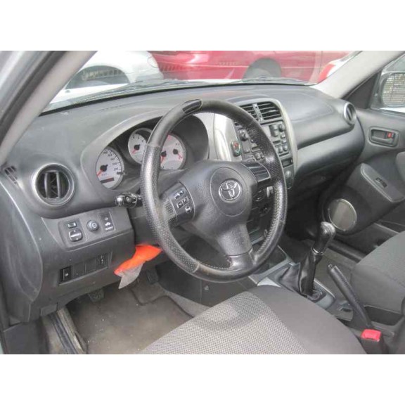 toyota rav 4 (a2) del año 2004