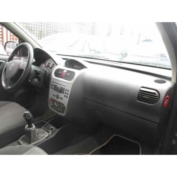 opel corsa c del año 2005
