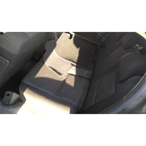 peugeot 207 del año 2009