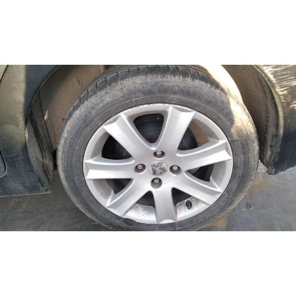 peugeot 207 del año 2009