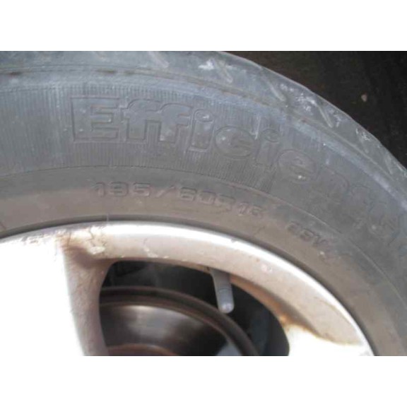 ford focus berlina (cak) del año 2004