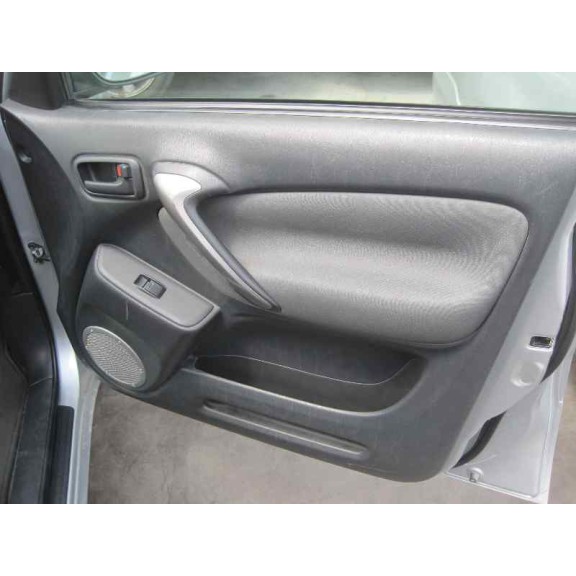 toyota rav 4 (a2) del año 2004