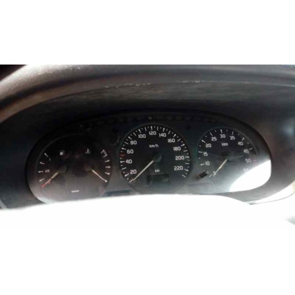 renault megane i berlina hatchback (ba0) del año 1997