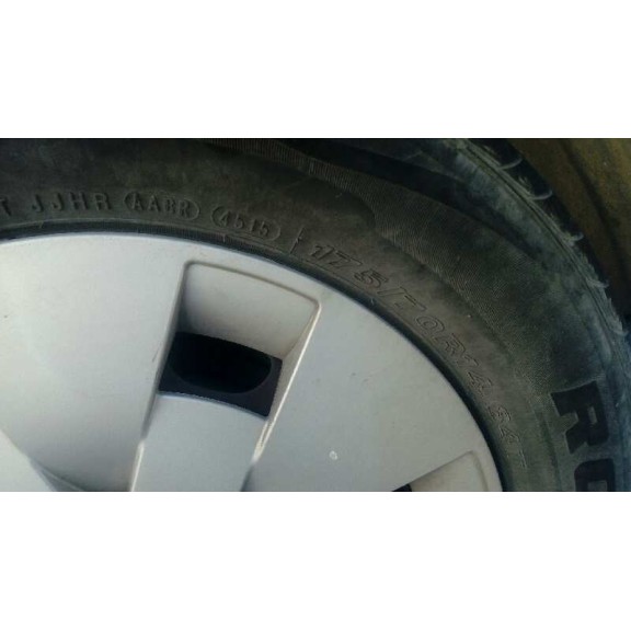 seat ibiza (6j5) del año 2010