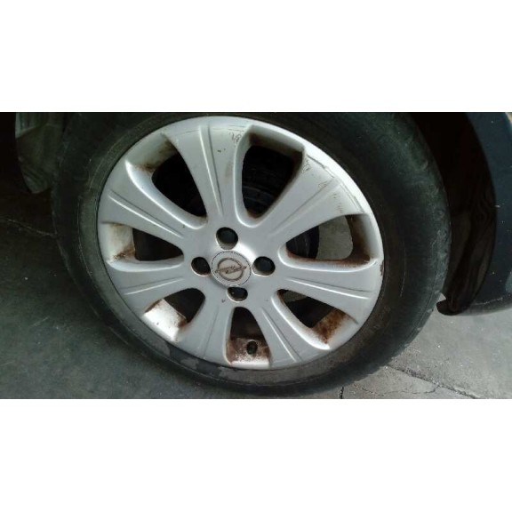 opel corsa d del año 2008