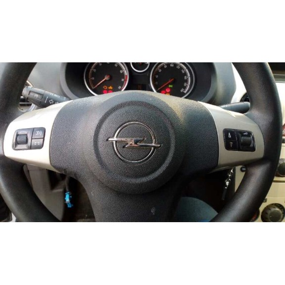 opel corsa d del año 2008