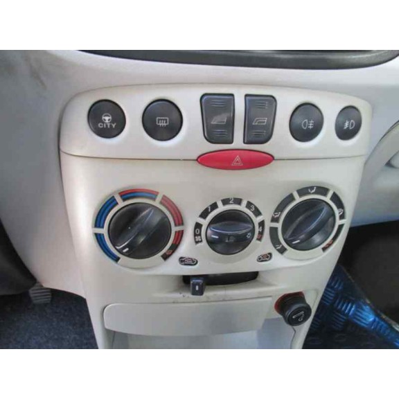 fiat punto berlina (188) del año 2005